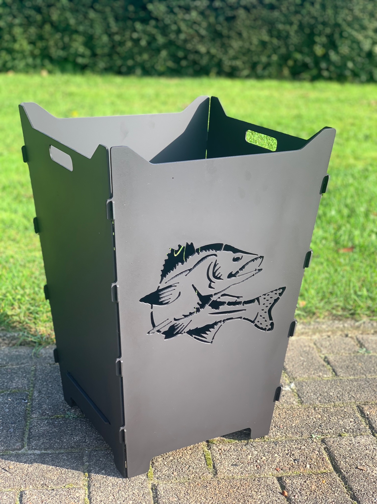 Feuerkorb Feuertonne Fisch Zander Angeln