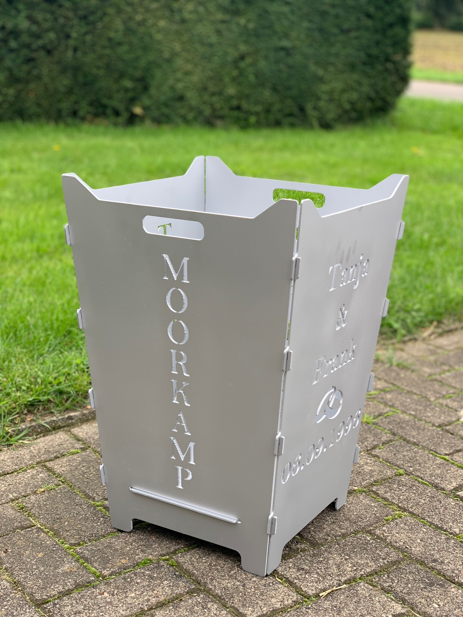 Feuerkorb Feuertonne Hochzeit Trauung Ehepaar Silberhochzet Ringe silber2