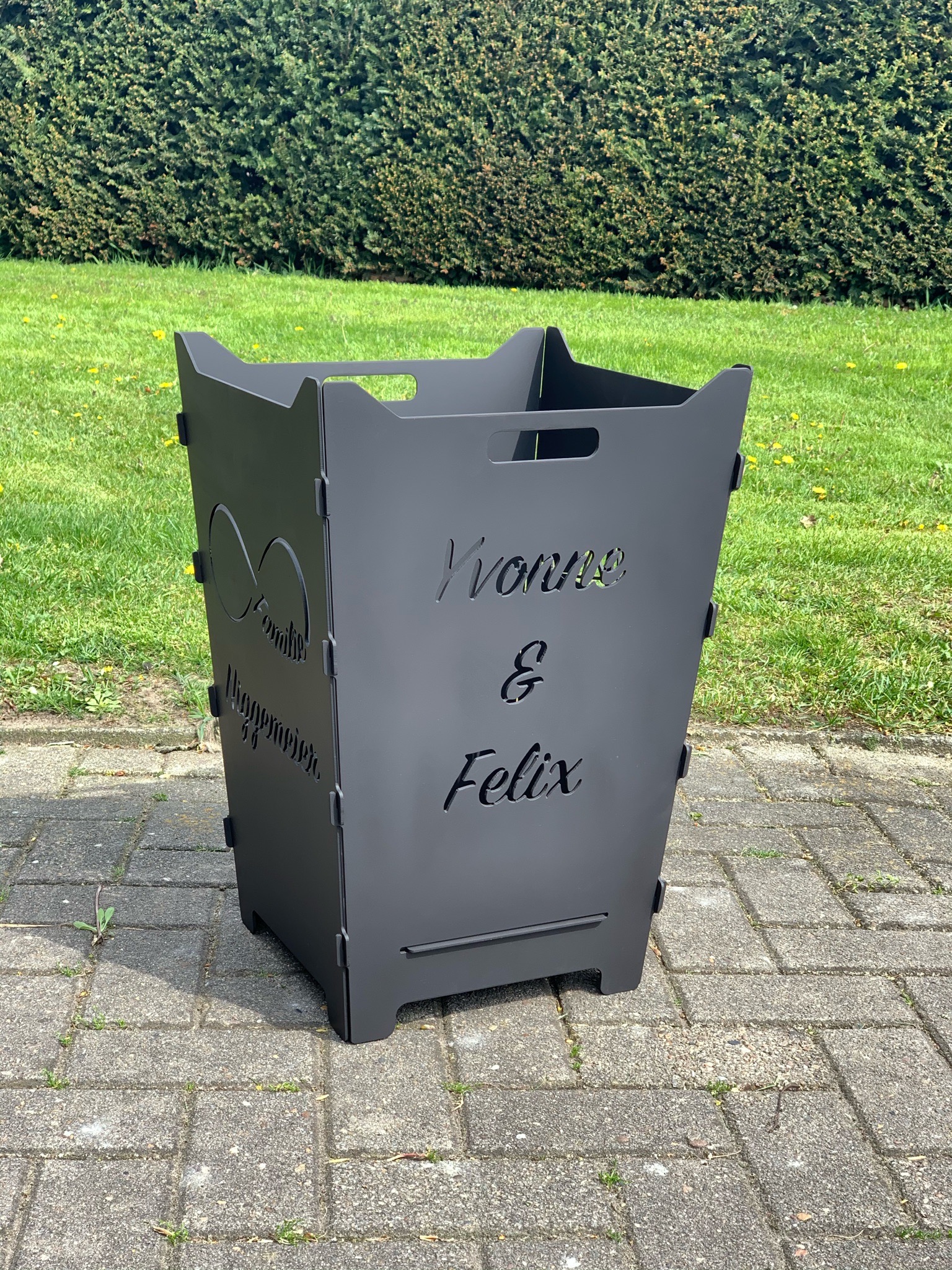 Feuerkorb Feuertonne Schreibschrift Vornamen Unendlichkeitszeichen Famile