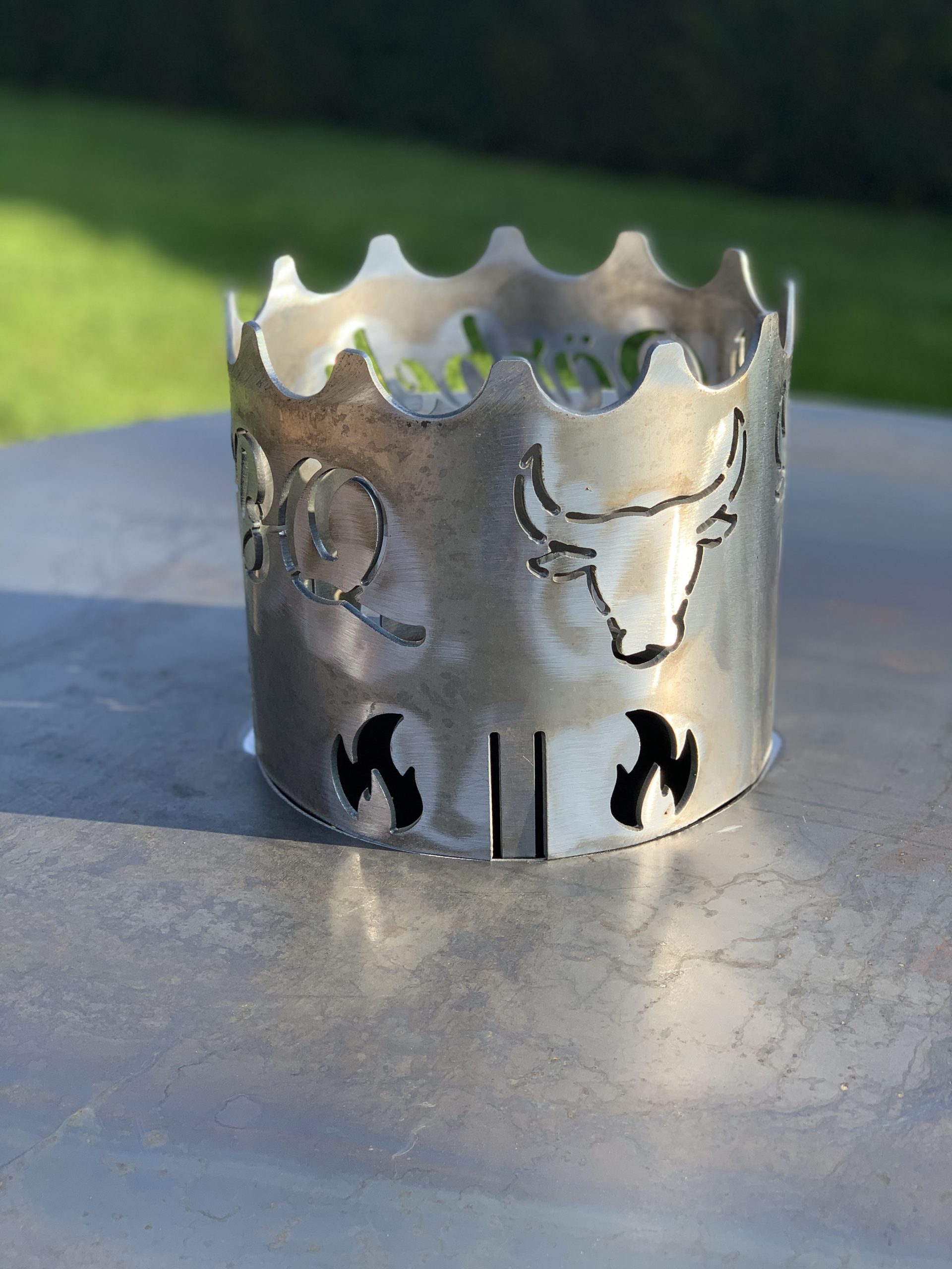 Feuerkorb Feuertonne Wokaufsatz BBQ Stierkopf