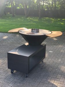 Feuertisch Feuerstelle Grillplatte Plancha