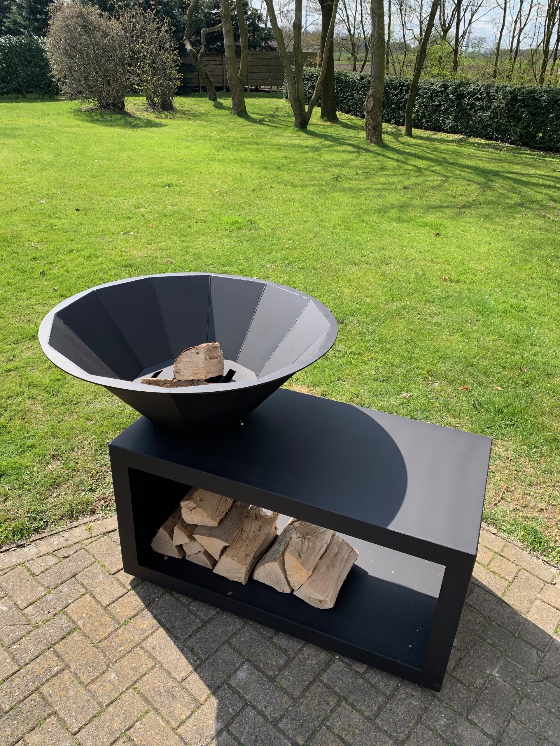 Feuertisch Feuerstelle Grillplatte Plancha5