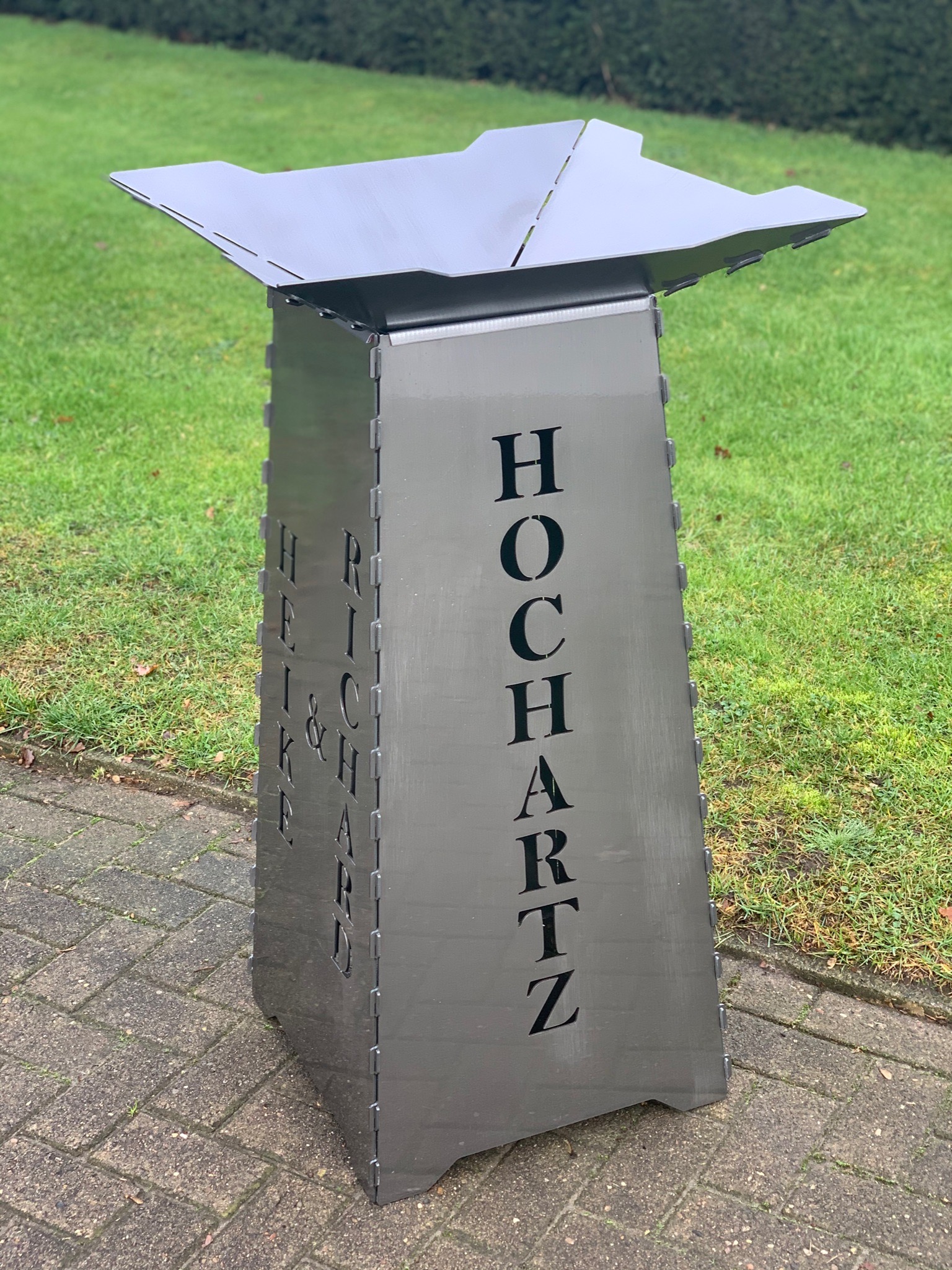 Pflanzsaule Pflanzschale Hochartz1