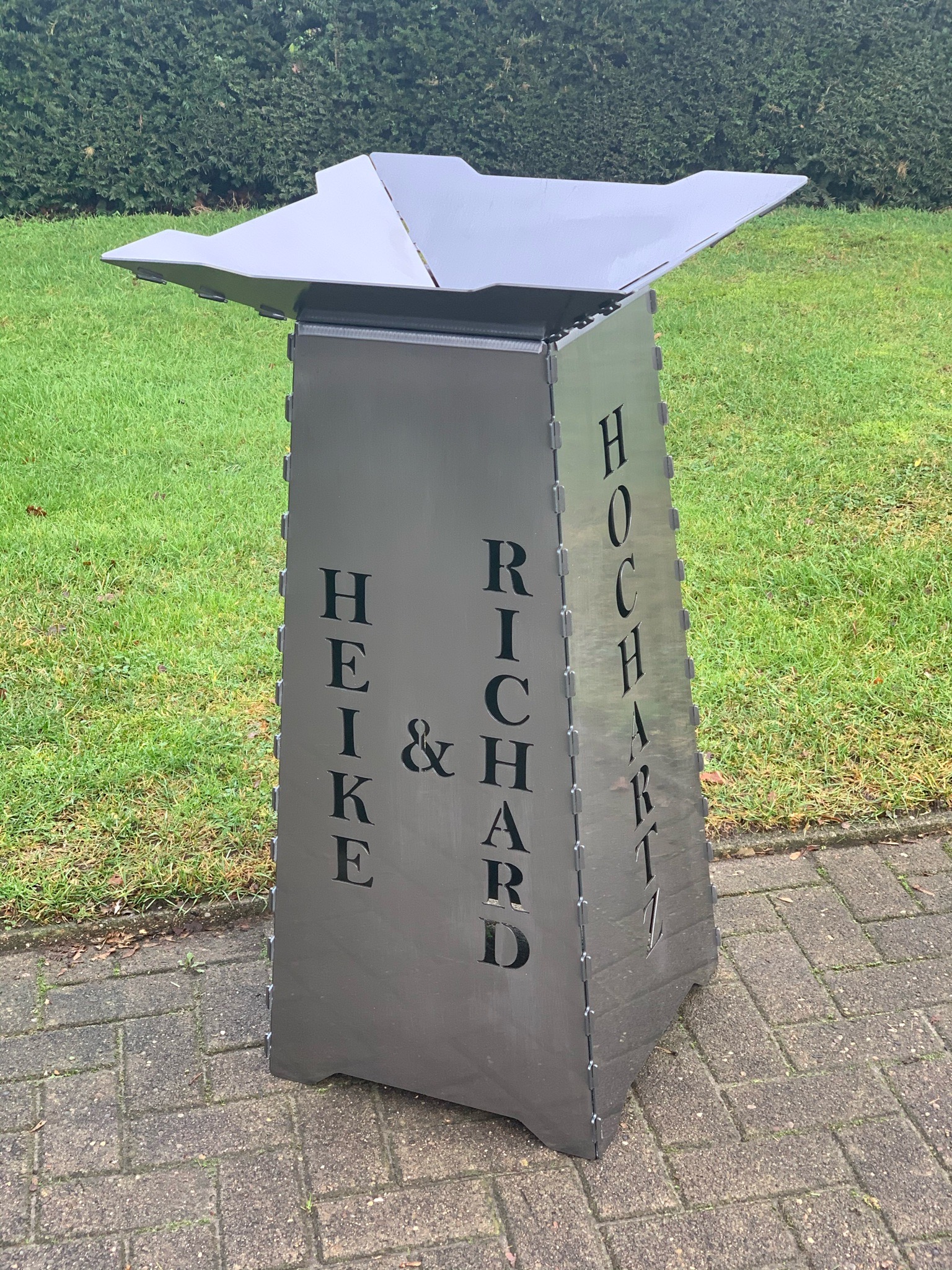 Pflanzsaule Pflanzschale Hochartz2