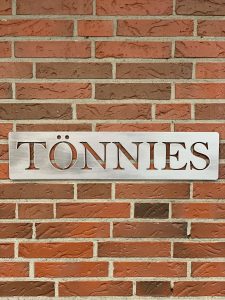 Schild Toennies