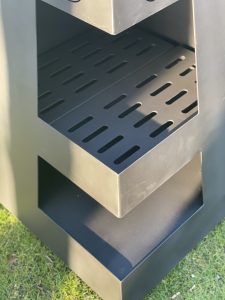 Terrassenofen Feuerstelle Feuertonne Brennkammer Roste