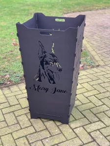 Feuerkorb-Feuertonne-Dobermann-Dogge-Hund-Haustier