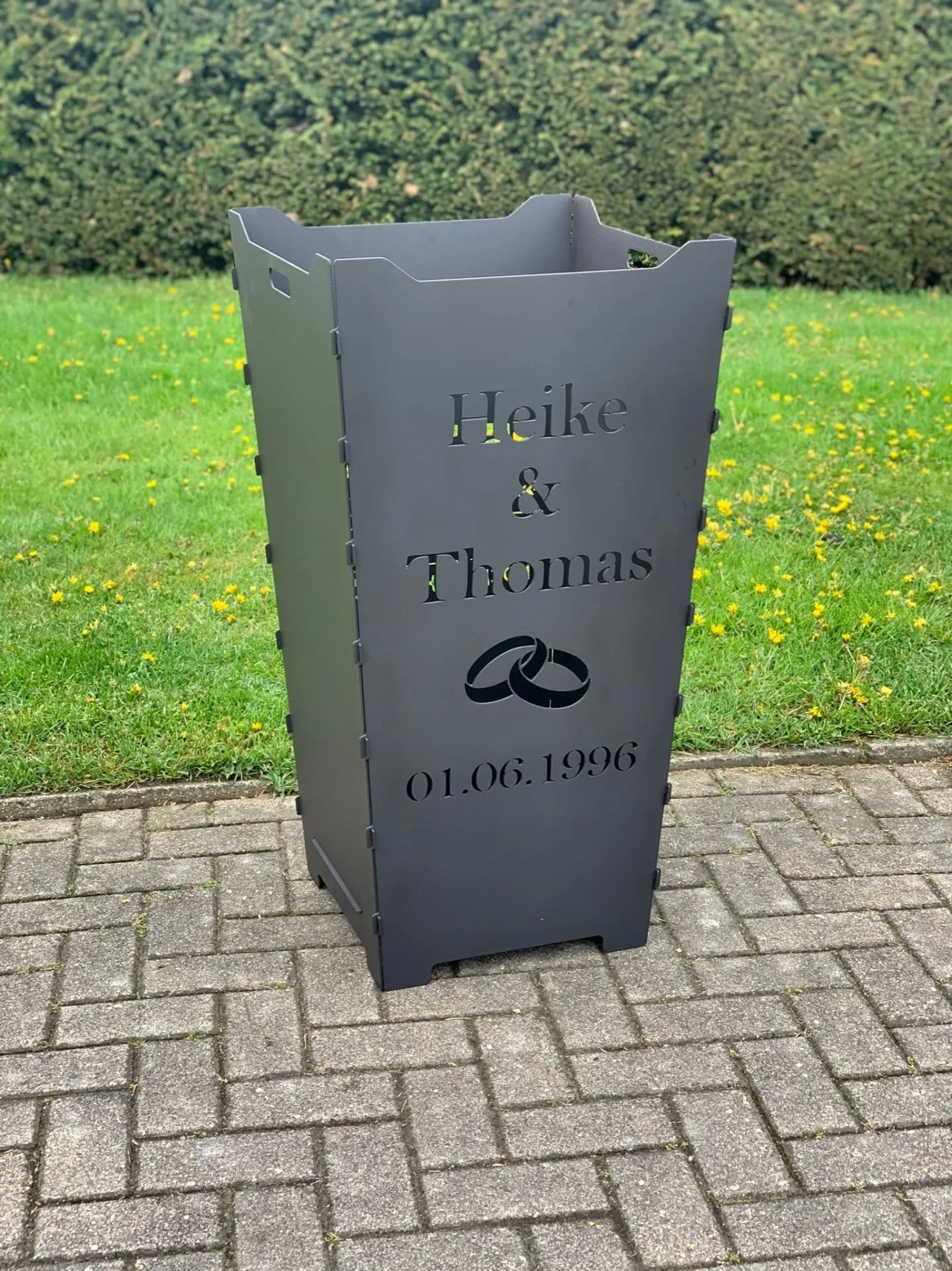 Feuerkorb-Feuertonne-Hochzeit-Ringe-Trauung-Datum