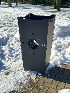 Feuerkorb-Feuertonne-Kompass-Windrose-maritim