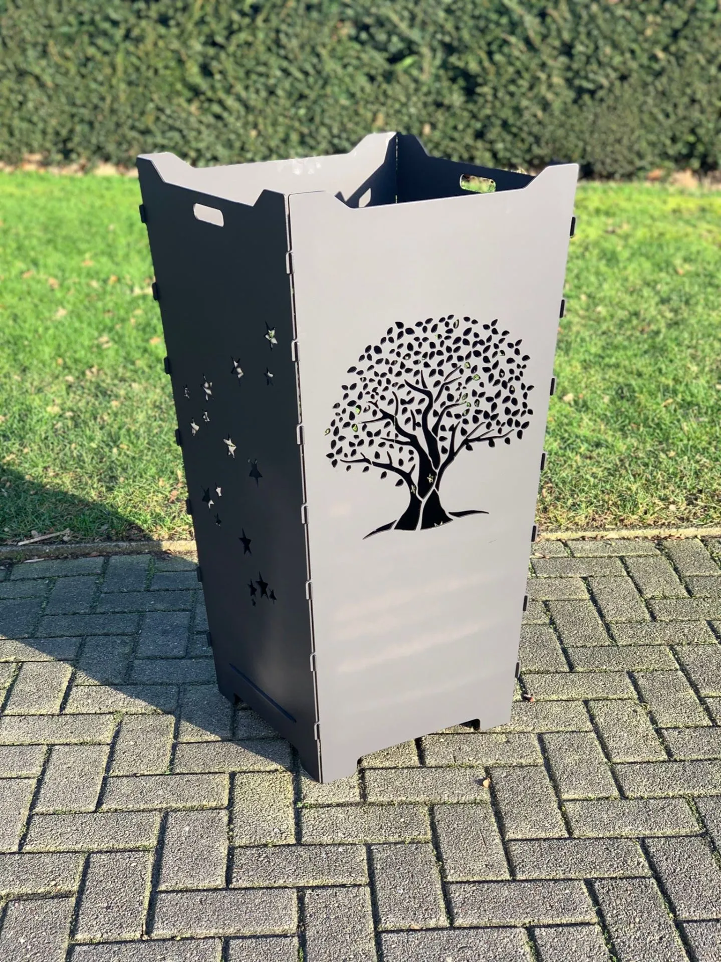 Feuerkorb-Feuertonne-Lebensbaum-Stammbaum-Familie-Sterne3