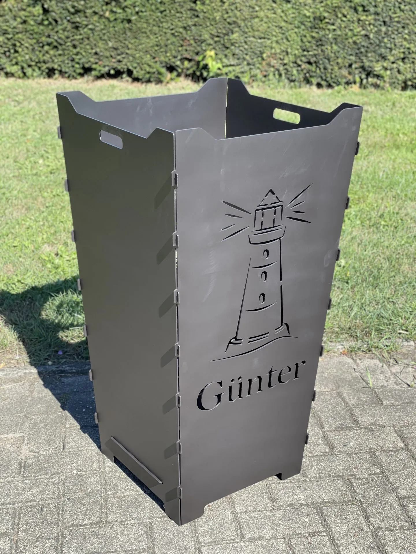 Feuerkorb-Feuertonne-Leuchtturm-Name