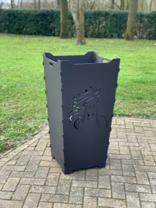 Feuerkorb-Feuertonne-Pferd