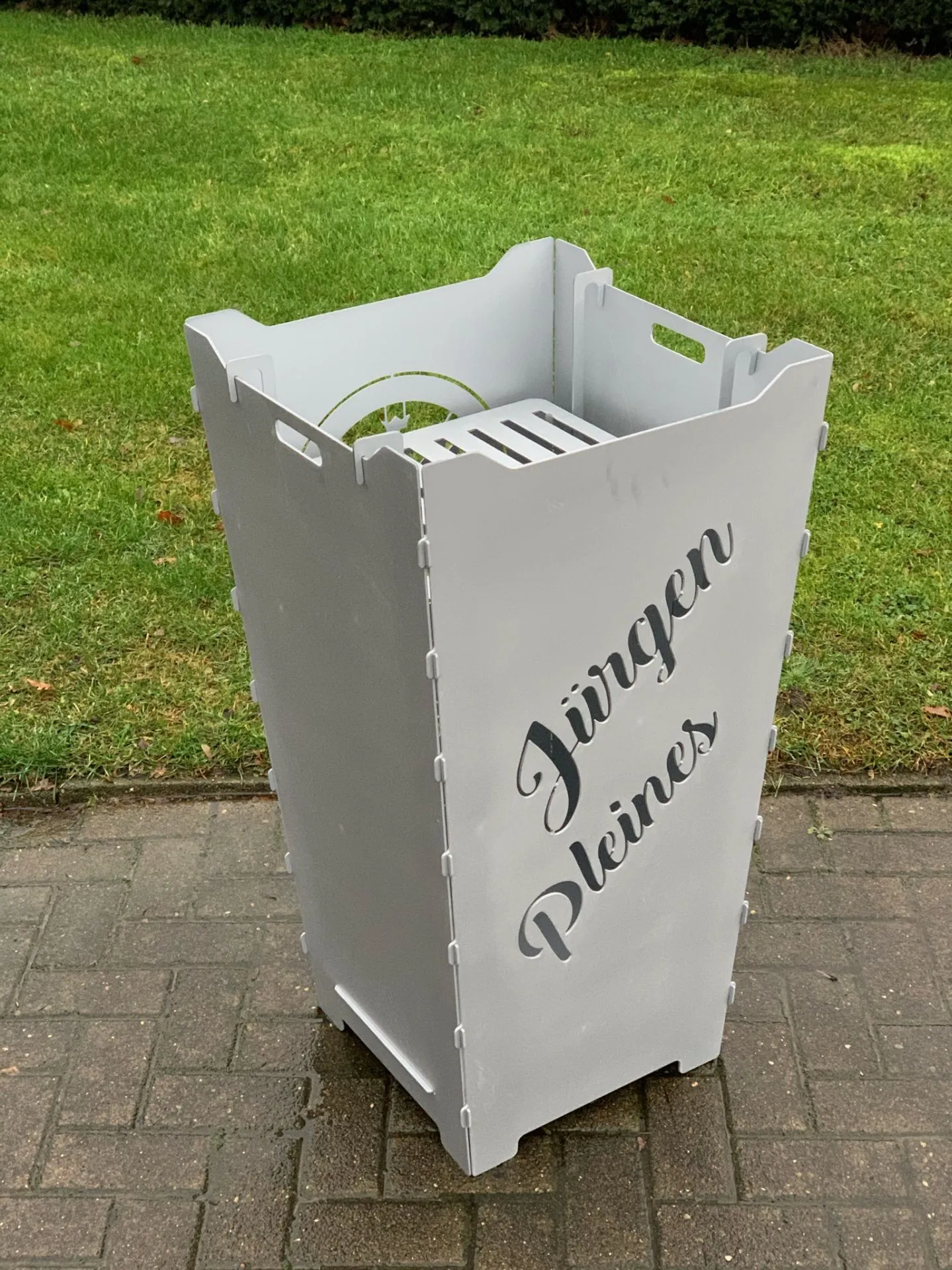 Feuerkorb-Feuertonne-Schreibschrift-Schoenschrift-silber1