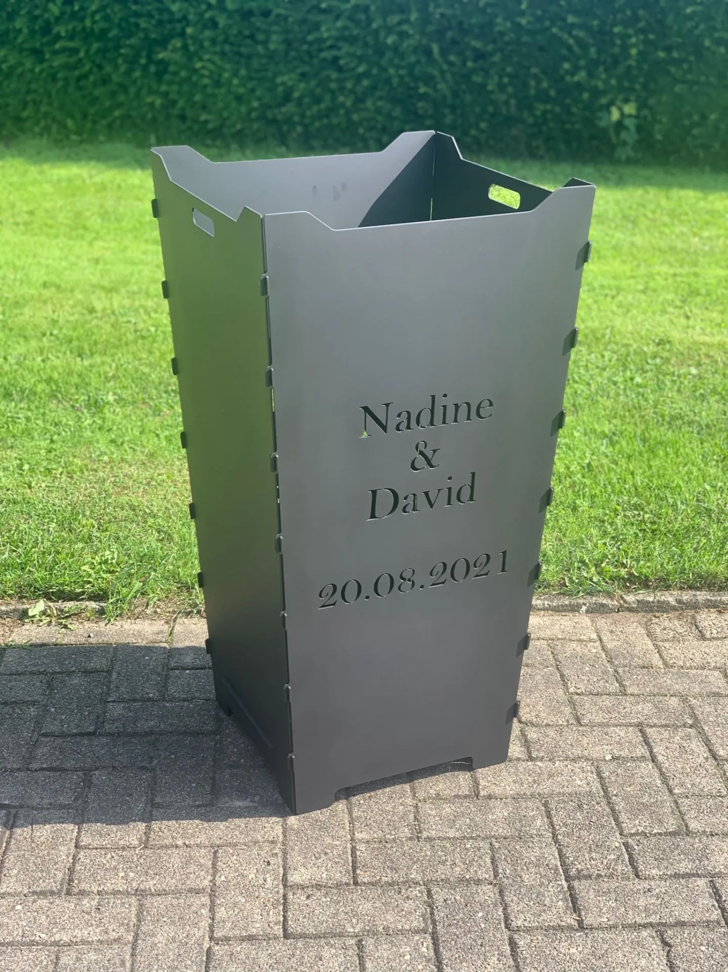 Feuerkorb-Feuertonne-Vornamen-Hochzeit-Ehe-Datum