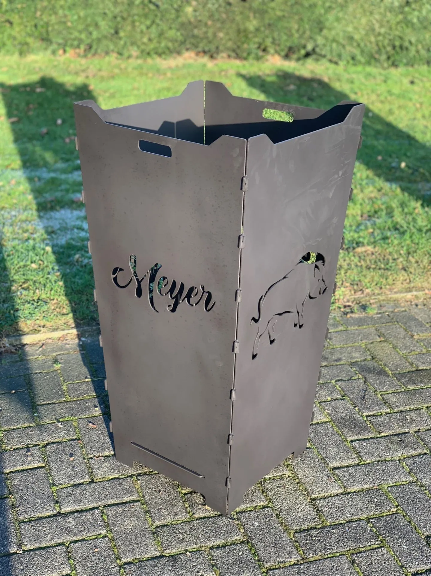 Feuerkorb-Feuertonne-Wildschwein-Eber