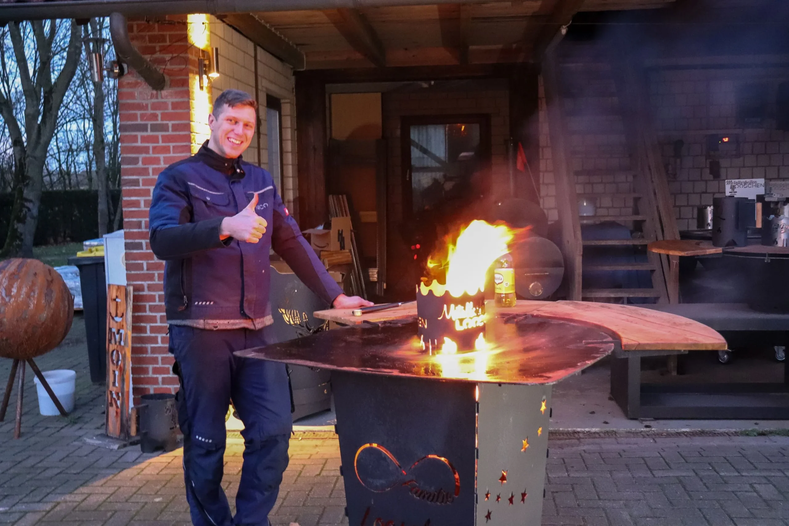 Metallarbeiten-Looschen-Feuerkorb-Nico